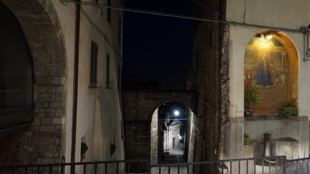 Apartamento Residenza Le Volte Degli Angeli Spello Exterior foto